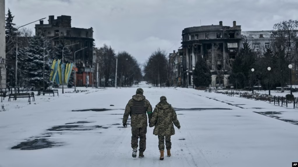 Ukrainian soldiers