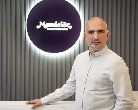 DAVIT KHUTSISHVILI, Brand Manager of Biscuits Category at Mondelēz International
