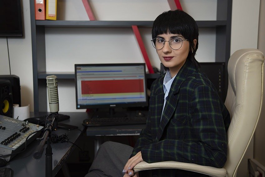TAMAR GHLONTI, Acting Director of Radio Maestro