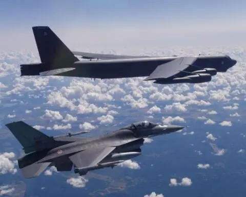 F-16